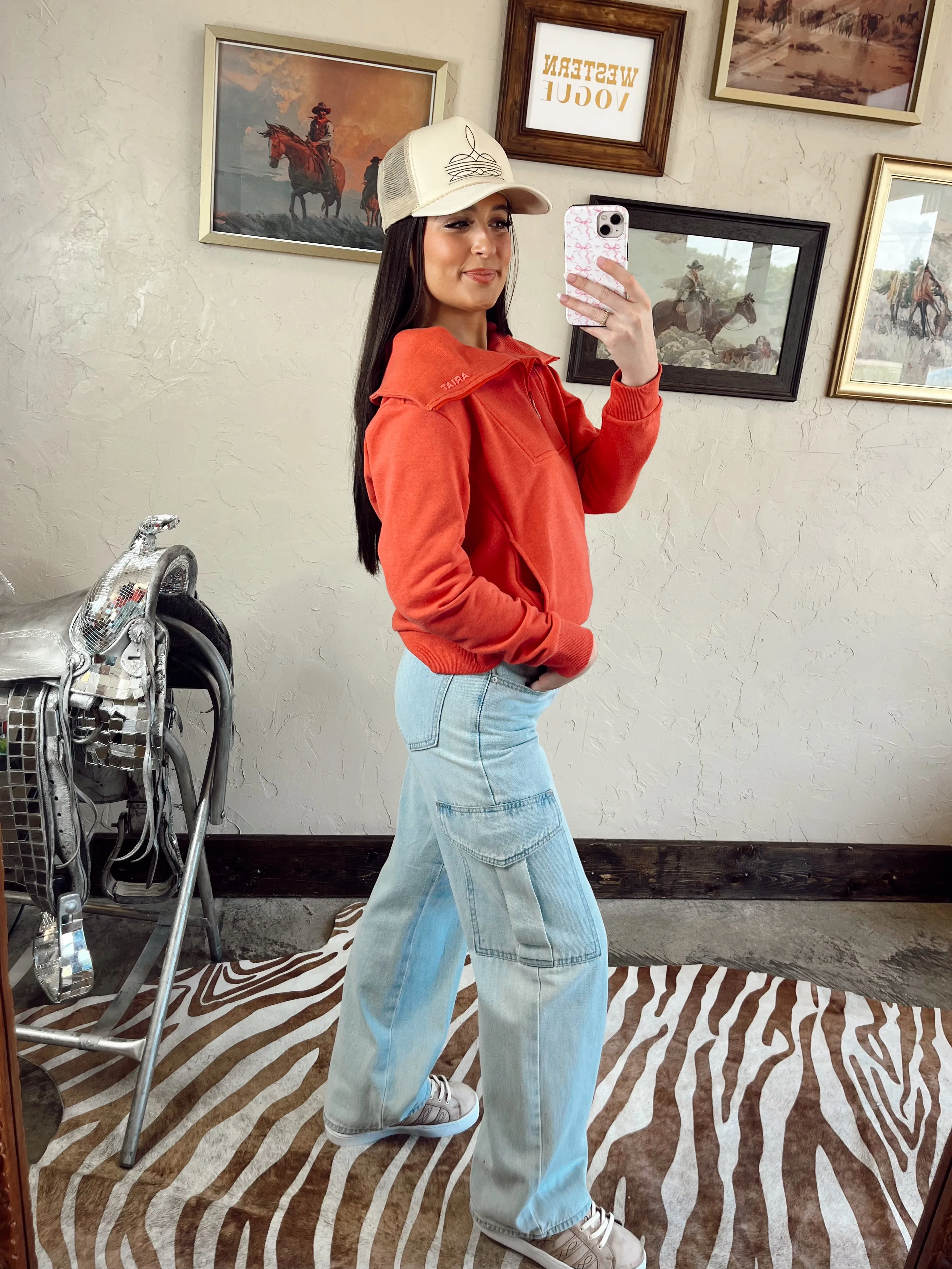 The Ariat Heather Baked Apple Fern Sweatshirt